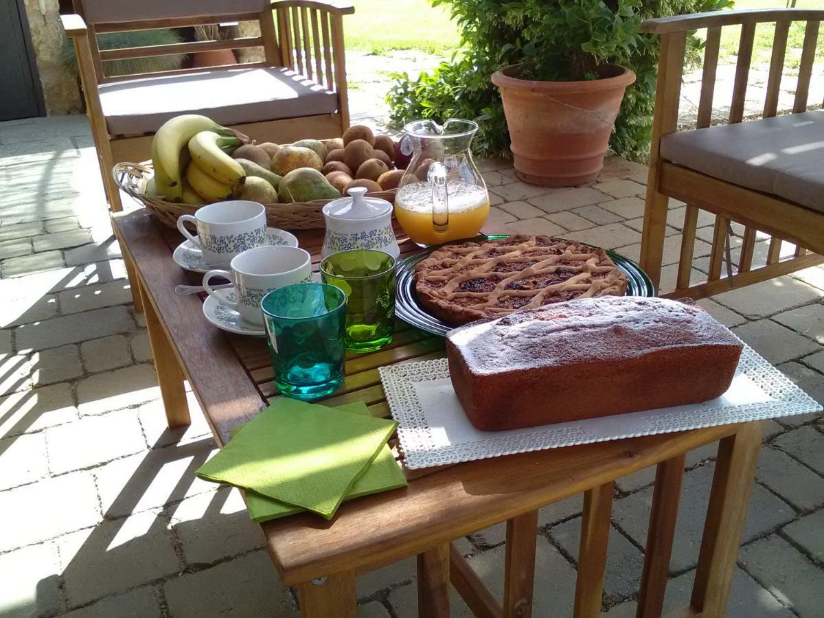 Casetta Vacanza In Campagna Aradeo Экстерьер фото
